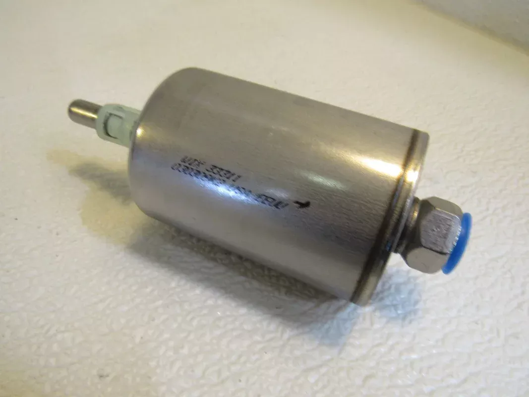 Wix Fuel Filter Nascar Performance GF258 — New